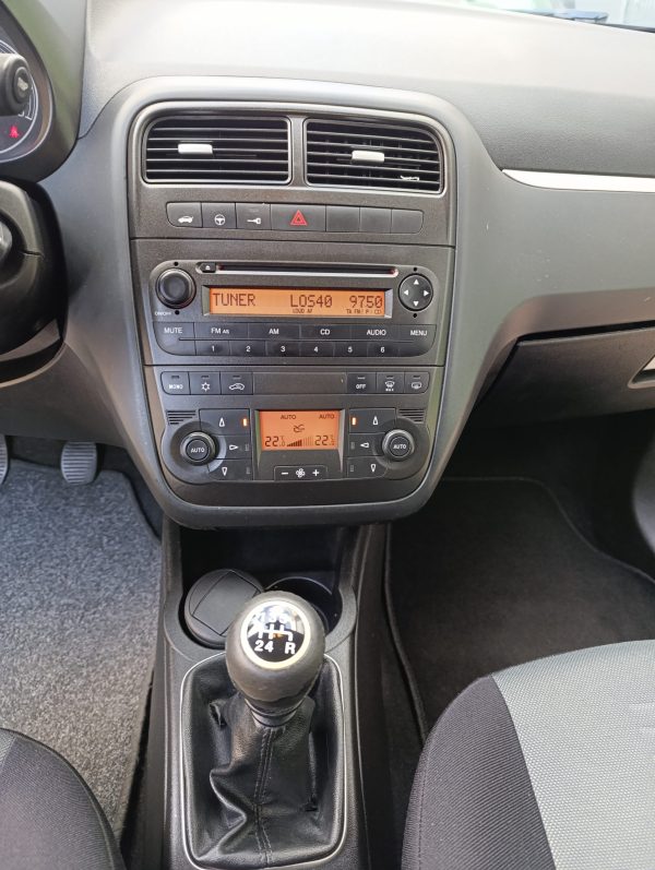 FIAT GRANDE PUNTO 1.4 GASOLINA( ETIQUETA C) - Imagen 10