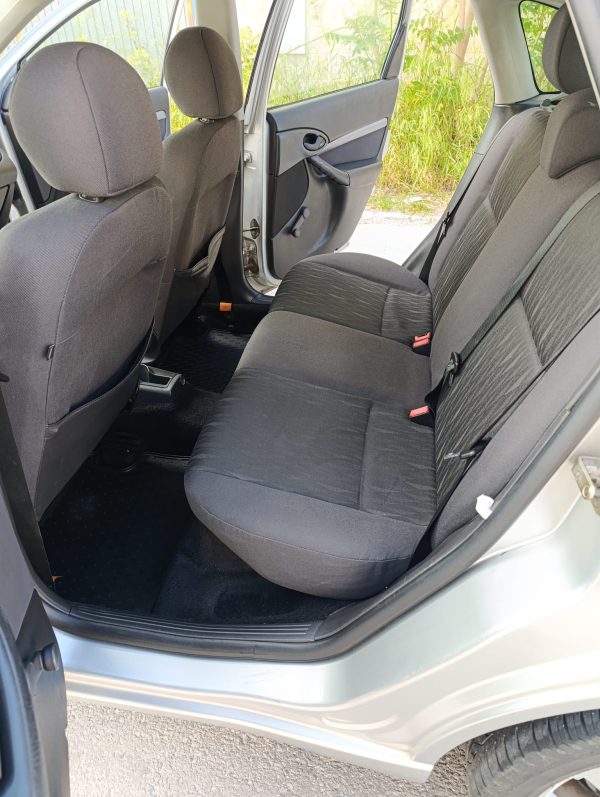 FORD FOCUS 1.8 TDCi TREND - Imagen 10