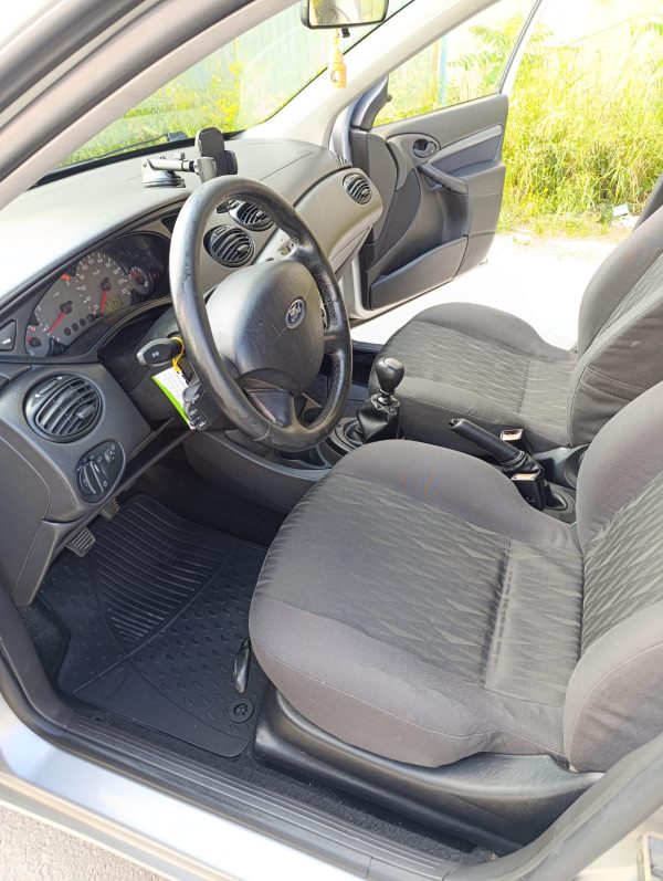 FORD FOCUS 1.8 TDCi TREND - Imagen 12