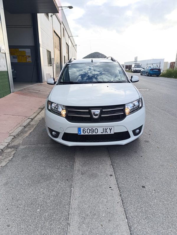 DACIA LOGAN MCV FAMILIAR 1.5 dCi LAUREATE - Imagen 2