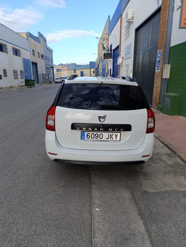 DACIA LOGAN MCV FAMILIAR 1.5 dCi LAUREATE - Imagen 4