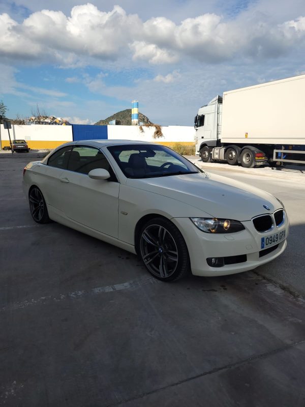 BMW SERIE 3 DESCAPOTABLE 320i GASOLINA - Imagen 9