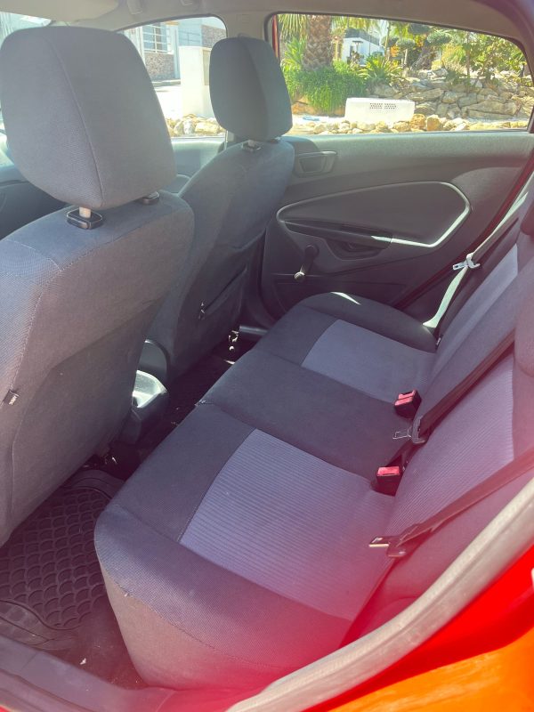 FORD FIESTA 1.25 TREND - Imagen 13