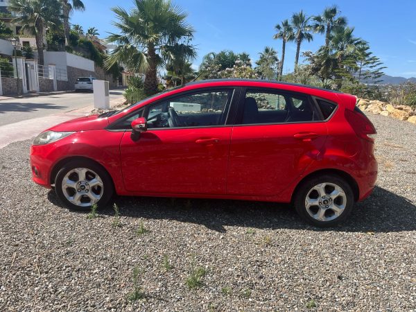 FORD FIESTA 1.25 TREND - Imagen 5