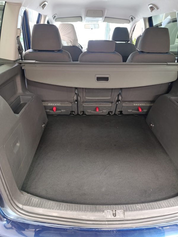 VOLKSWAGEN TOURAN 1.9 TDi EDITION - Imagen 9