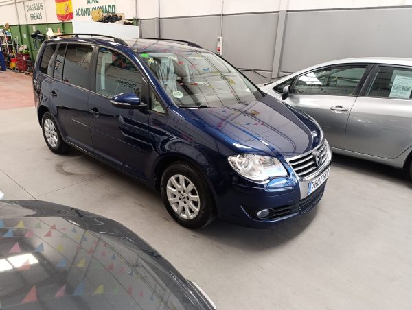 VOLKSWAGEN TOURAN 1.9 TDi EDITION - Imagen 2