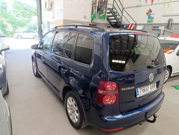 VOLKSWAGEN TOURAN 1.9 TDi EDITION - Imagen 5