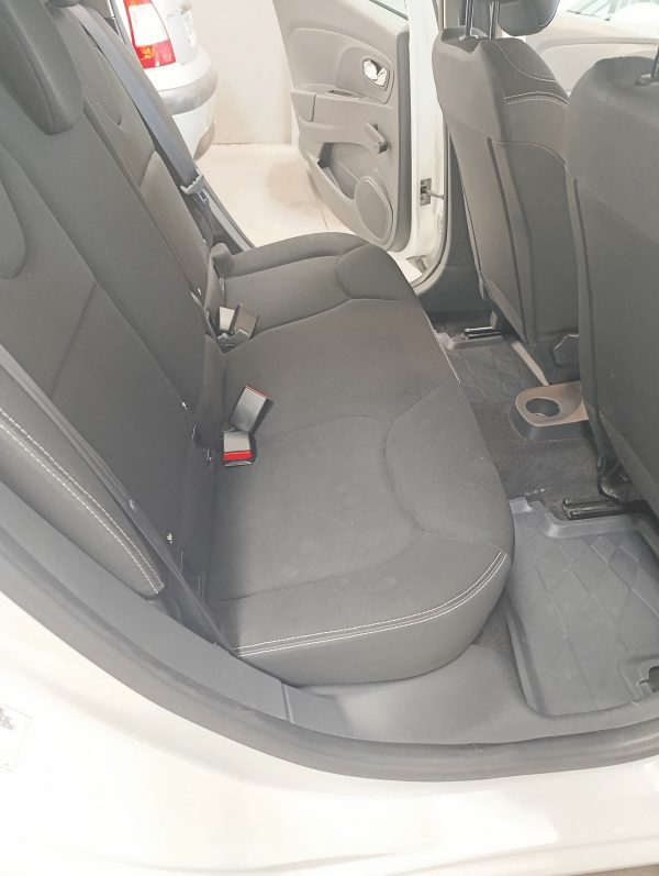 RENAULT CLIO DCI 90CV 2015 - Imagen 6