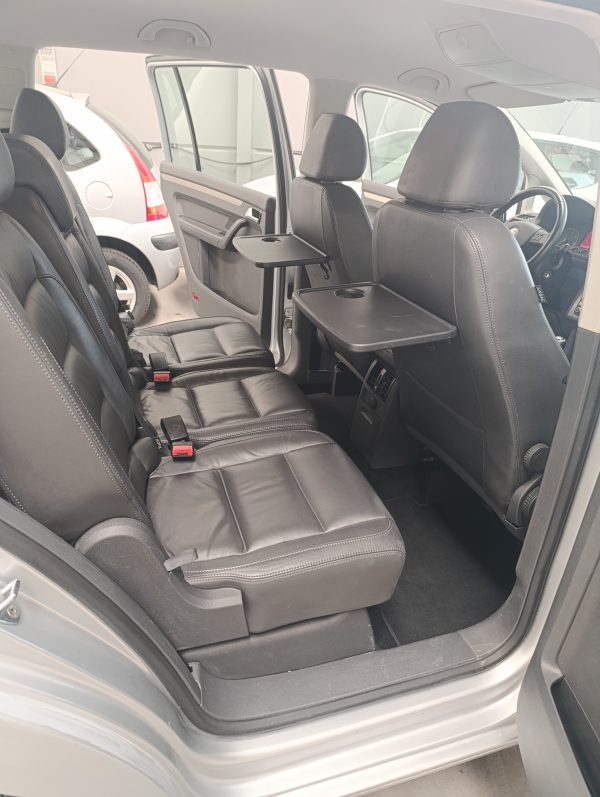 VOLKSWAGEN TOURAN TDI 105 CV 6 VELOCIDADES - Imagen 12