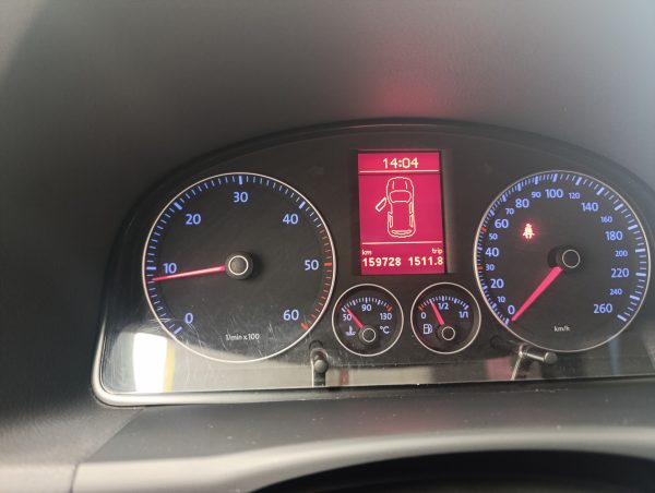 VOLKSWAGEN TOURAN TDI 105 CV 6 VELOCIDADES - Imagen 16