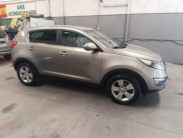 KIA SPORTAGE 1.7 CRDI 115 CV - Imagen 3