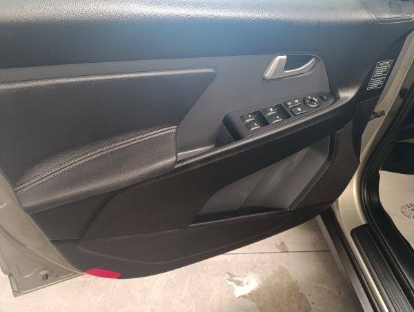 KIA SPORTAGE 1.7 CRDI 115 CV - Imagen 8