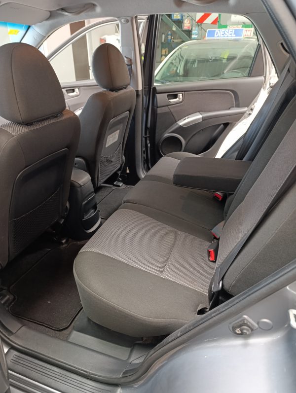 KIA SPORTAGE 2.0 CRDI 140 CV 4X4  (RESERVADO) - Imagen 13
