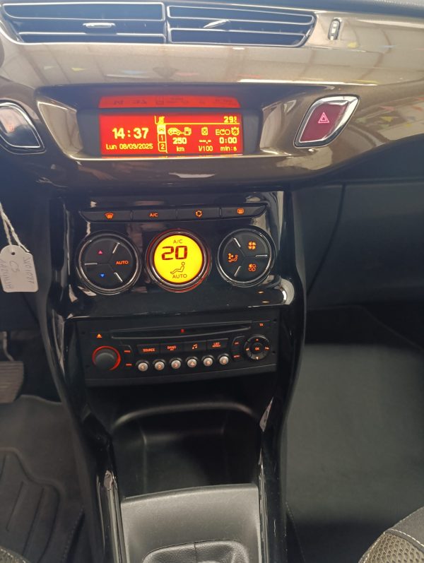CITROËN C3 1.6 HDi COLLECTION - Imagen 13