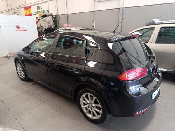 SEAT LEON 1.9 TDi STYLE ECOMOTIVE - Imagen 5